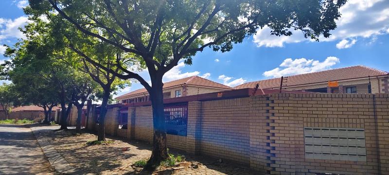 1 Bedroom Property for Sale in Dassie Rand North West